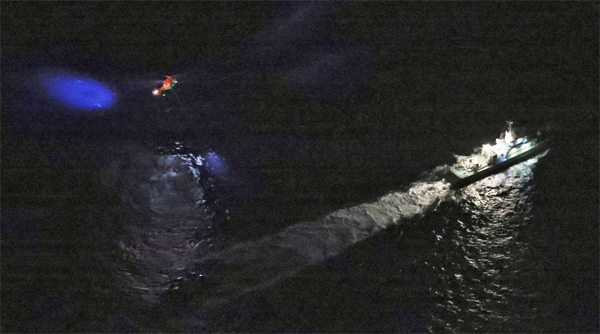 미군 수송기, 日규슈 남쪽 바다에 추락… “탑승 6명 중 1명 사망”