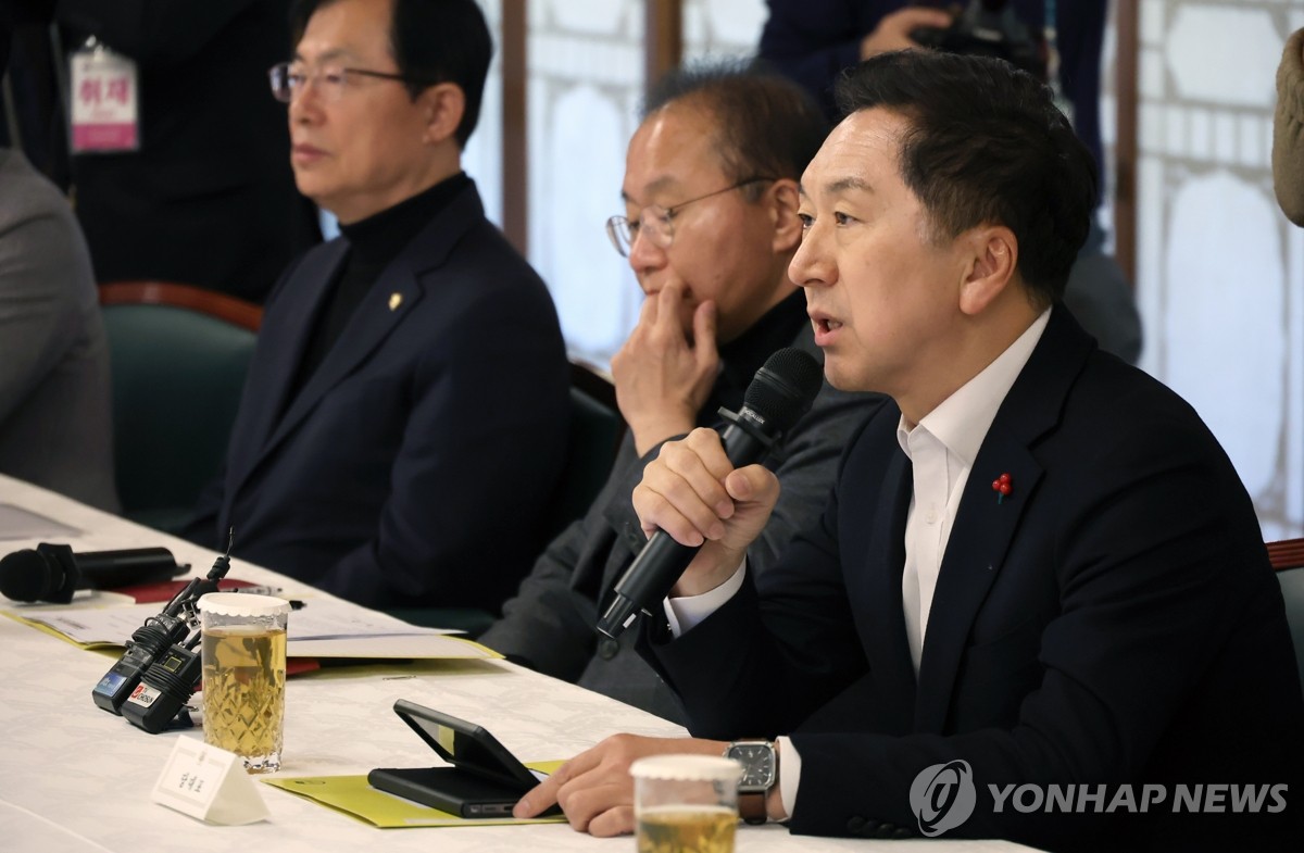 김기현 “野 ‘묻지마 탄핵·막가파식 특검’ 폭주로 국회 마비”