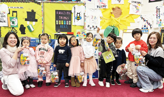 “조기 한국어 교육에 작은 보탬”