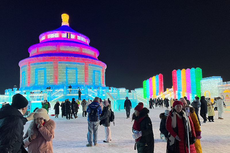 중국, 새해 1월 1일부터 미국 관광객 비자 신청 요건 완화