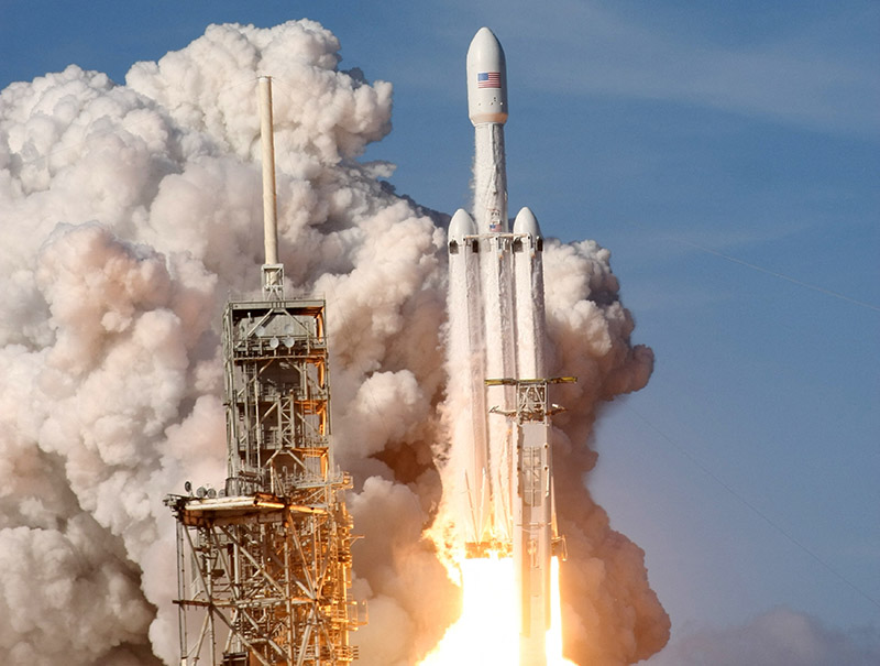달 탐사 경쟁에 나사 대신하는 미 기업들…올해 5차례 발사
