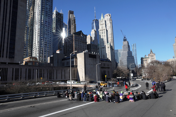 친팔레스타인 시위대, 뉴욕서 출근길 터널·다리 막고 휴전 촉구