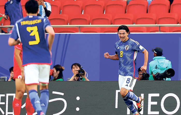 ‘우승 후보’ 일본, 베트남에 4-2… 미나미노 2골 1도움