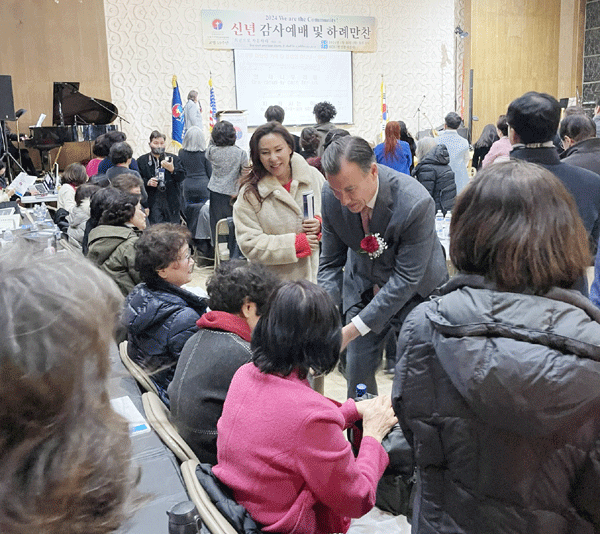 내달 13일 연방하원의원 3선거구 보궐선거 수오지 45.2% vs 필립 41.5%‘팽팽’