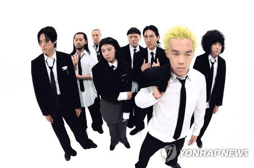 ‘K팝 룰’ 깬다…NYT, 한국 음악그룹 새로운 도전 조명