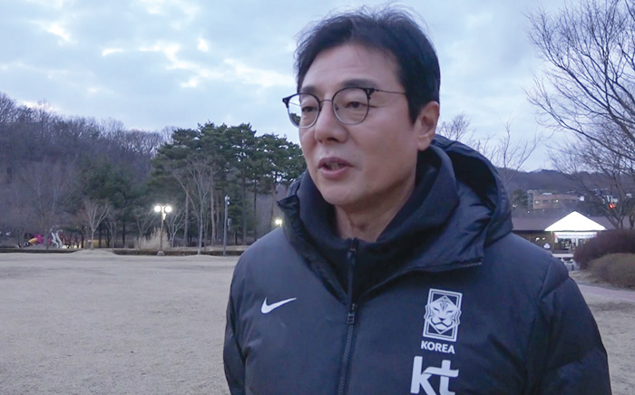 ‘소방수’ 황선홍 “한국 축구 제자리로 돌릴 것”