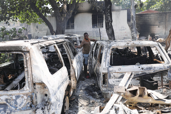 “아이티 올들어 1,500여명 사망”