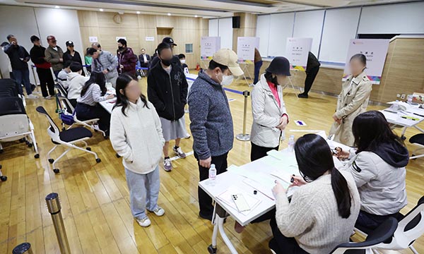 선택은 끝났다⋯ 22대 총선 유권자 표심 어디로 개표결과 koreatimes.com