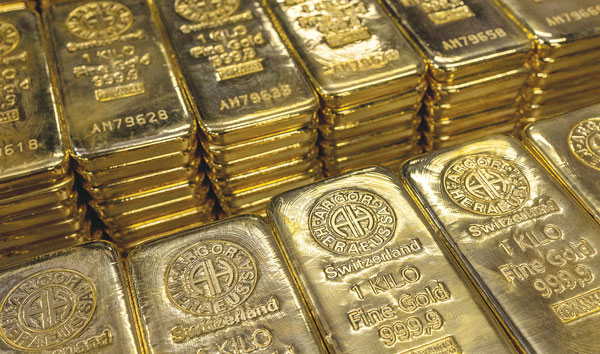 중동 위기 고조에 국제 금값 온스당 2천400달러 첫 돌파