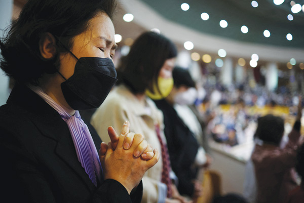 ‘한국 교인들이 꼽은 목회자의 자격’ ‘인품·성도 사랑·설교 능력·기도 능력’