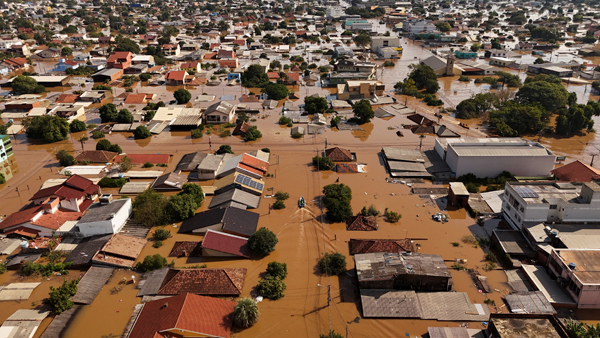 브라질 남부 홍수, 사망·실종 200명 육박…피난민 15만명