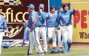 월드 베이스볼  한국팀 취재열기 ‘높아진 위상’