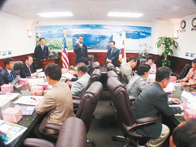 한국 서초구 경제사절단 어바인시와 자매결연 협의