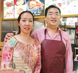 화제의 업소 ‘중국집 접고 만두가게 낸  하선명·왕수잔 부부’
