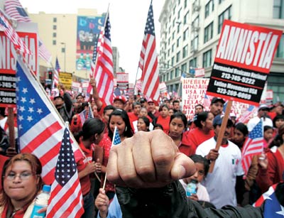 “이민법 개혁을”LA다운타운서 1만명 시위