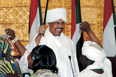 ‘인종청소’수단 대통령 기소