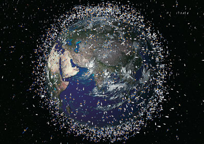 지구 궤도에 수많은 ‘우주 쓰레기’