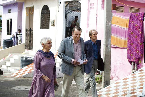 은퇴 노인들, 인도에서 새 삶을 찾다