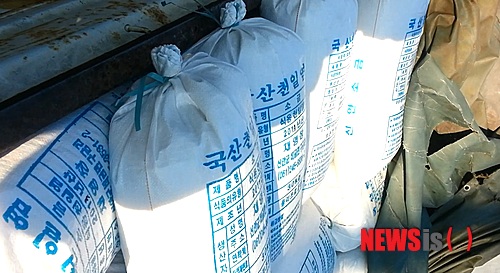 한국서 시중 유통된 천일염 500만가마 ‘생산지 확인’ 불투명