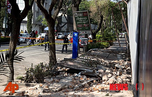 멕시코서 규모 7.2 지진…일부 건물 벽 부서져
