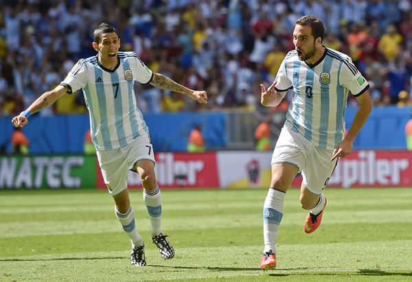 아르헨티나 “한 골 차면 돼”