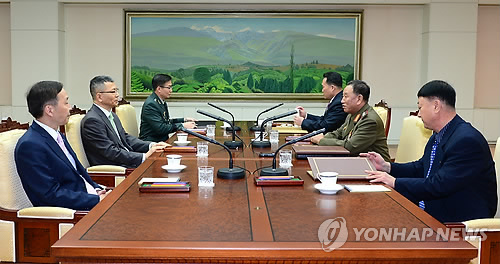 3년8개월만의 남북 군사당국 접촉…입장차만 확인