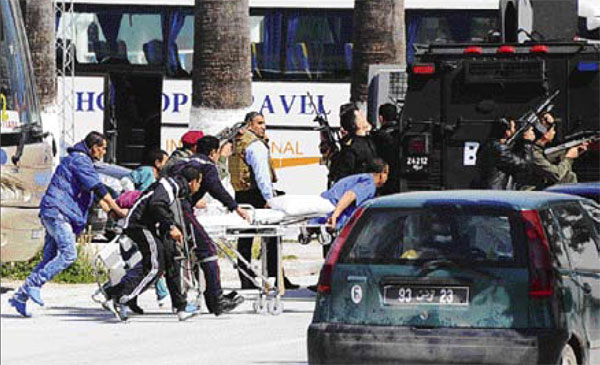 튀니지 박물관 테러 22명 사망