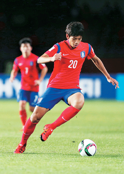 한국축구 ‘무실점 16강행’
