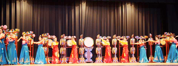 한국 전통춤과 음악의 밤 공연 성황